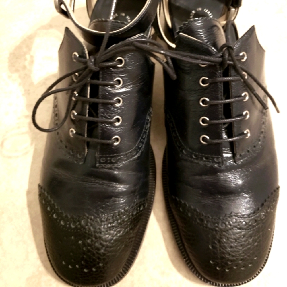 Chanel leather ankle strap loafers - Picture 3 of 15